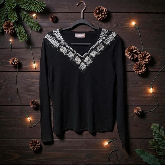 TanJay Black Sparkly Beaded V-neck Sweater - Picture 11 of 11